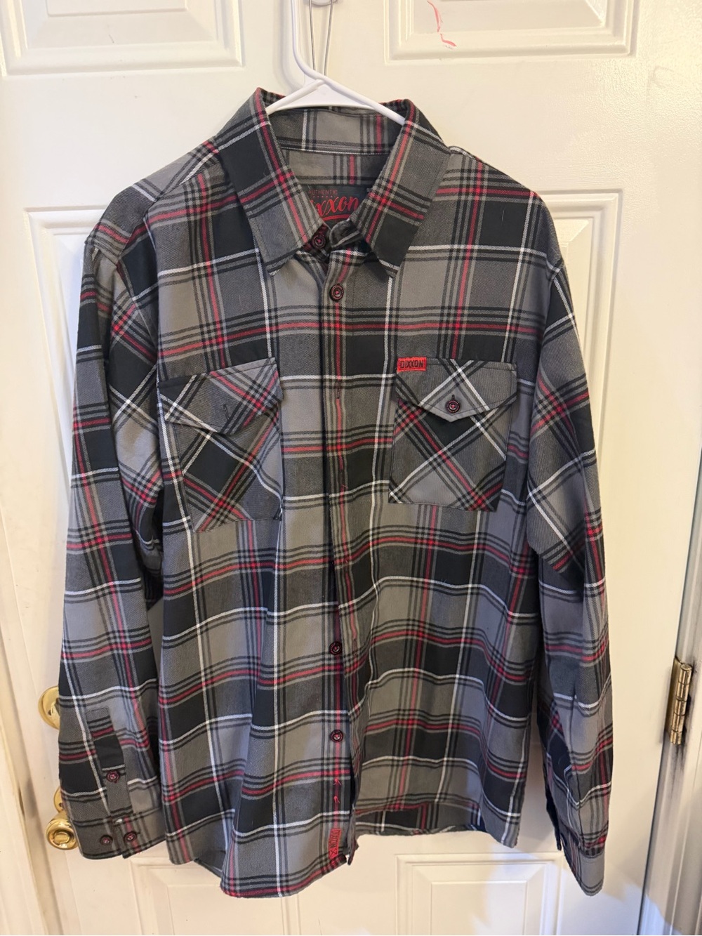 Dixxon Tje Heritage   Men's Gray and Black Plaid Button-Up Shirt with Red Accent